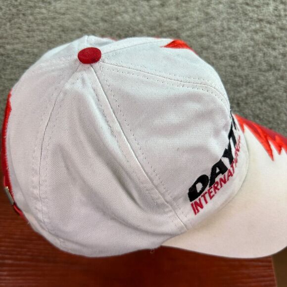 VINTAGE Daytona Speedway Hat Mens White Red Shark Tooth Strapback NASCAR 90s * - Picture 7 of 10